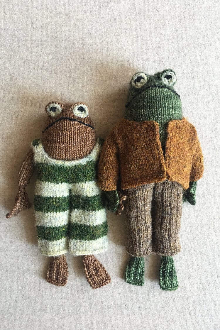 Knitting Pattern of Frog and Toad