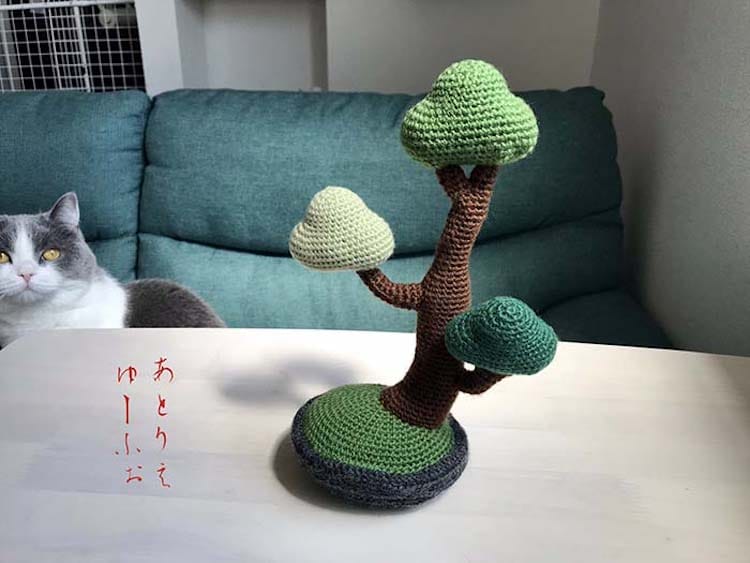 Knitted Bonsai by atelier Euph